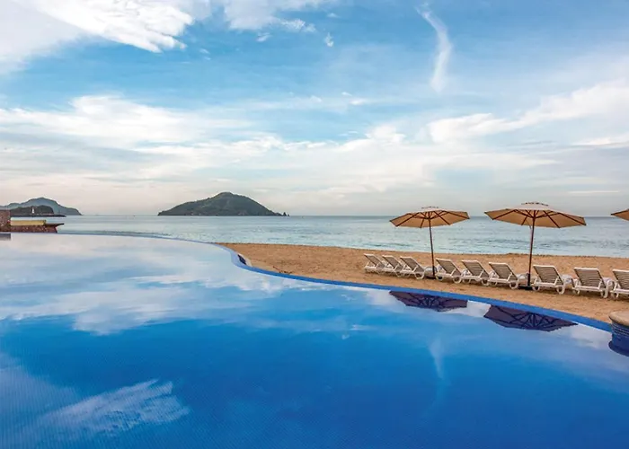 Park Royal Beach Mazatlán